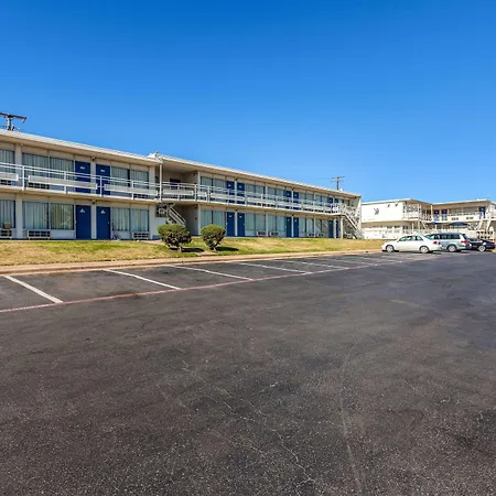 Motel 6 Fort Worth, Tx - Stockyards