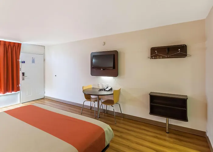 6 Worth, Tx - Stockyards Hotel 3*